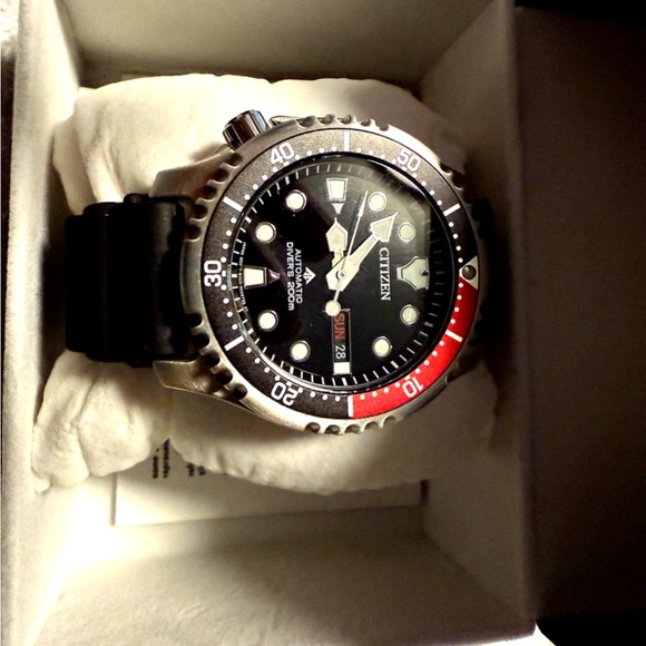 Citizen Other - Citizen Promaster NY0085-19E Automatic Diver 42mm – 200M WR – Brand New in Box